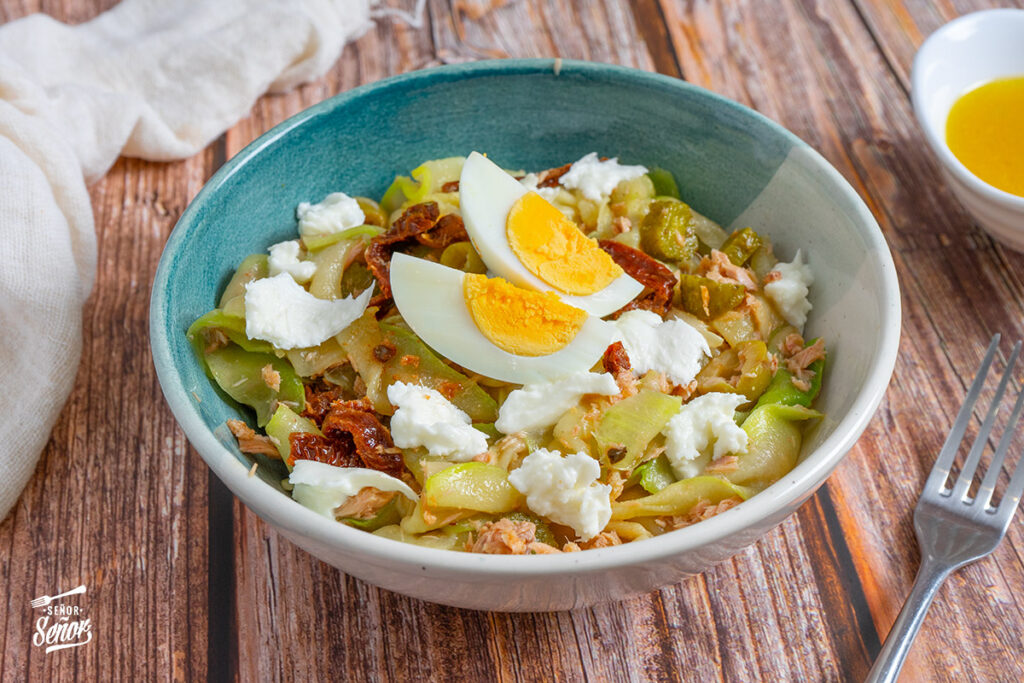 Ensalada de calabacín. Receta sana y fácil