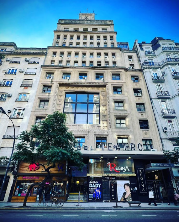 Comienzan las visitas guiadas en la Casa del Teatro