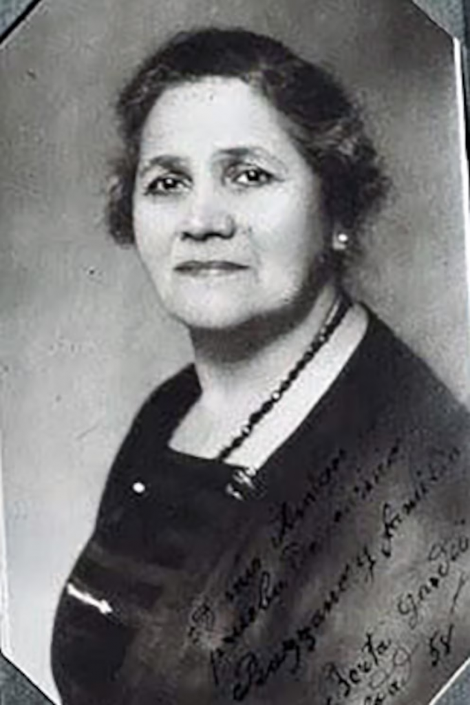 La vida de Berta Gardes, la madre de Carlos Gardel: el misterio sobre el padre del artista y el dolor por la muerte de su hijo