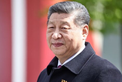 China propone una «organización global de cooperación» sobre inteligencia artificial