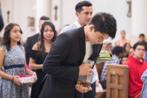 ¿Por qué todos los católicos son sacerdotes?