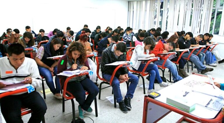 Oración para pedir que me vaya bien en un examen