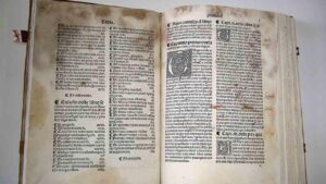 El primer libro impreso en español: historia, curiosidades y legado