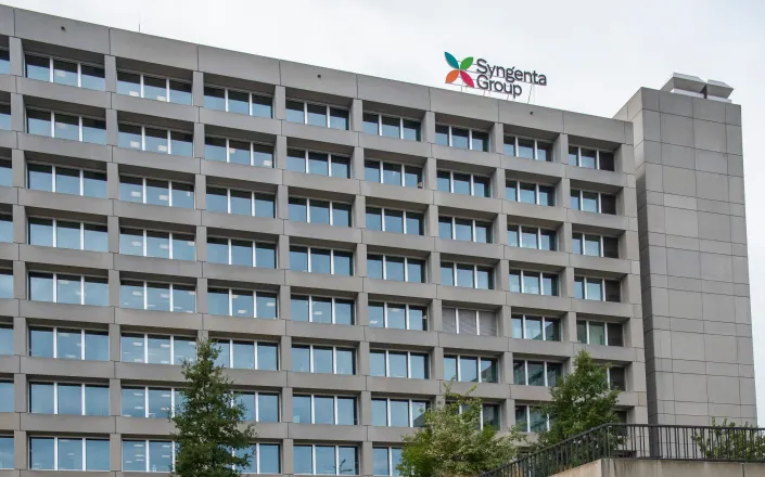 ¿Quién es Syngenta? De Novartis y AstraZeneca a gigante global agroquímico con sede en Suiza y capitales chinos