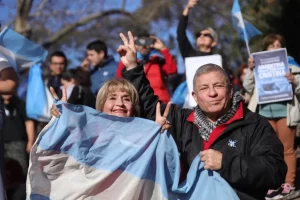 Cristina Fernández en el Día de la Independencia argentina: «desde el 56 no tuvimos esta dependencia»