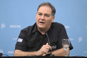 Alonso volvió a cruzar a Bullrich por el caso de los policías investigados por conspirar