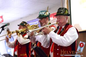Se fue la segunda. Éxito total de la fiesta suiza en el Club Nacional