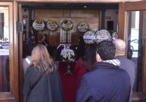 El último adiós a Jesús Pérez: aplausos, música y memoria en el Teatro Municipal