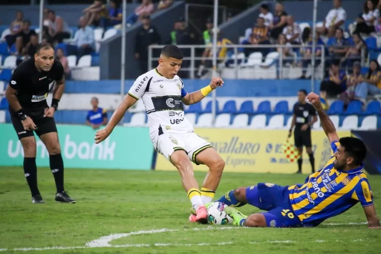 Dos partidos en la agenda sabatina del Clausura