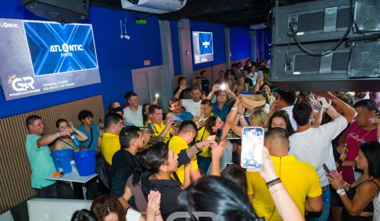 Exitosa gira por España del grupo musical Banda Show 25