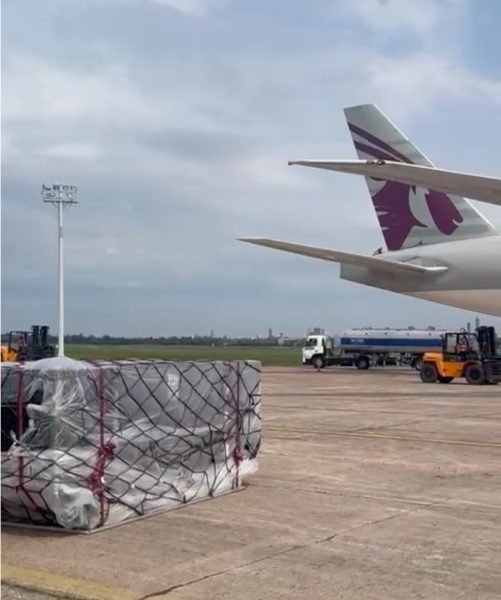 Gigantes del aire traen a las bestias de la tierra roja: llegaron los autos del WRC