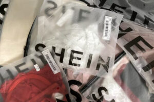 El boom de sitios como Shein complica el saldo comercial con China