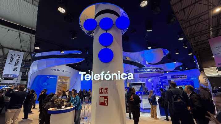 Stand-Telefonica-Logo-evento-especializado-telecomunicaciones-715x402-1 ...