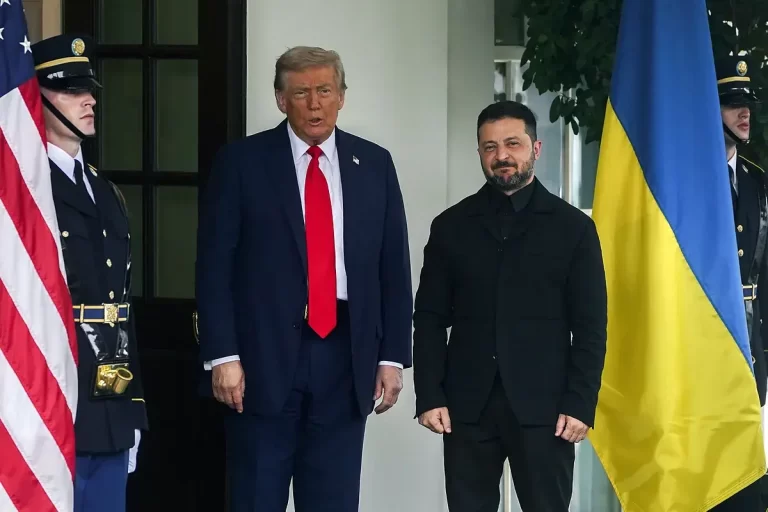 El significado del traje negro de Zelenski en la Casa Blanca