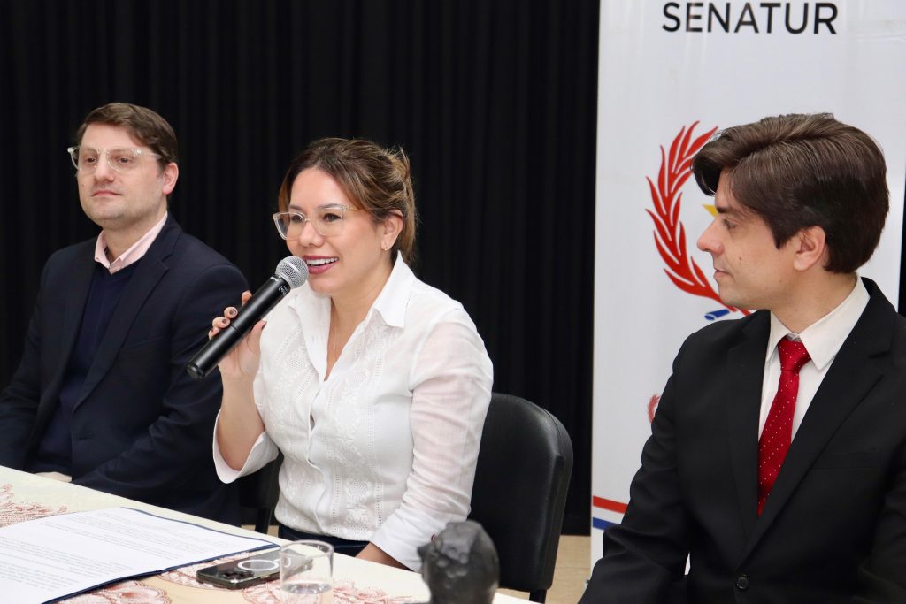 Senatur lanza plataformas digitales al servicio del turismo