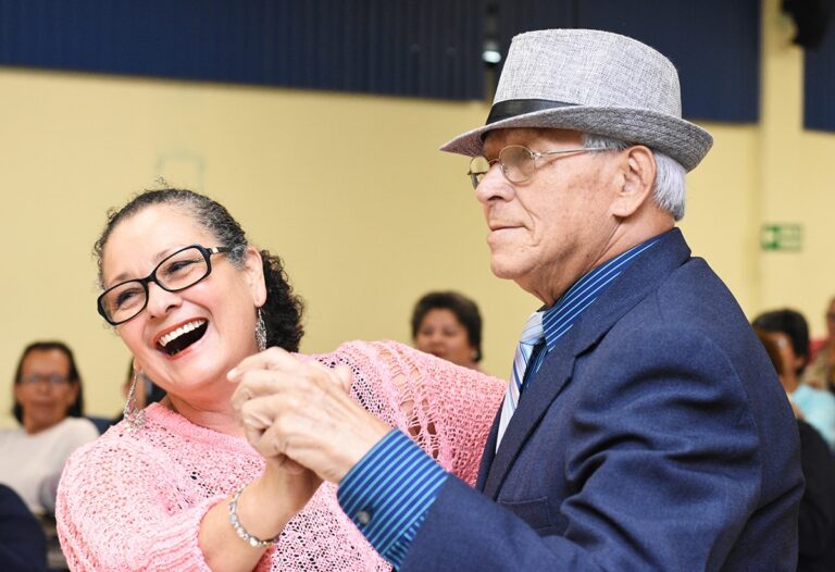 Valorar, cuidar y aprender de nuestros adultos mayores