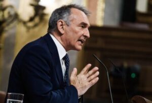 Maíllo (IU) se suma a Rufián y apuesta por agrupar a la izquierda en un frente unitario