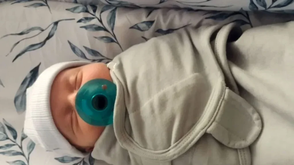 Nace el «bebé más viejo del mundo» en Ohio: se originó de un embrión concebido hace más de 30 años