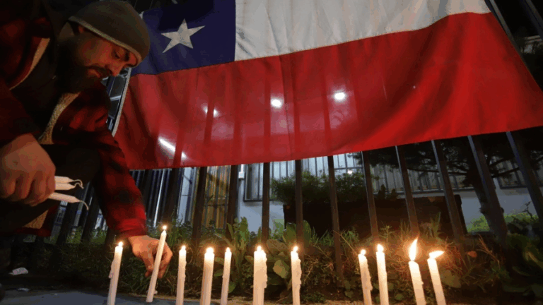 Decretan tres días de duelo nacional en Chile por la muerte de los seis mineros en El Teniente