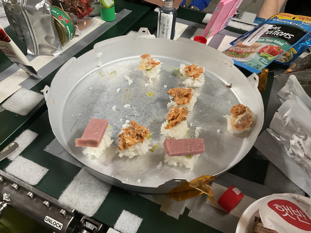 Los astronautas de la Estación Espacial han hecho sushi. En Japón les abrirían un consejo de guerra, pero es fantástico
