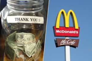 McDonald’s ha abierto el debate en EEUU: la propina hace más pobre al empleado y los clientes acaban pagando su sueldo