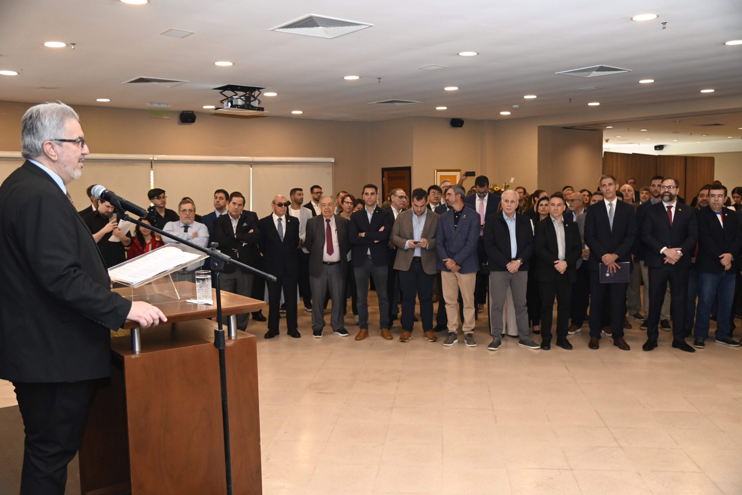 UIP pide innovación y reglas claras para sostener el crecimiento industrial