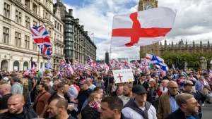 Elon Musk exige “cambio de Gobierno” en el Reino Unido