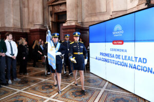 ESTUDIANTES JURARON LEALTAD A LA CONSTITUCIÓN NACIONAL EN EL SENADO