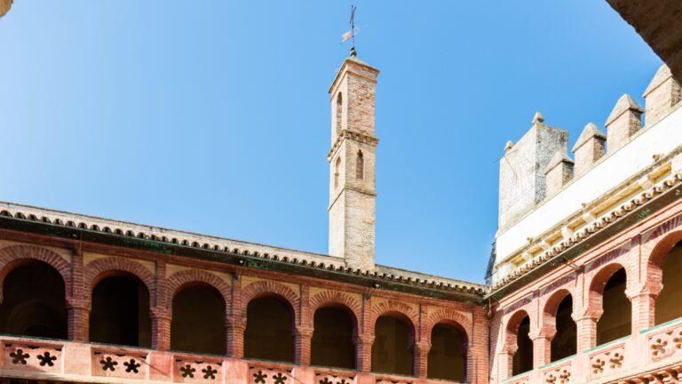 Lanzan campaña internacional para apoyar la cesión del monasterio de San Isidoro del Campo a los evangélicos