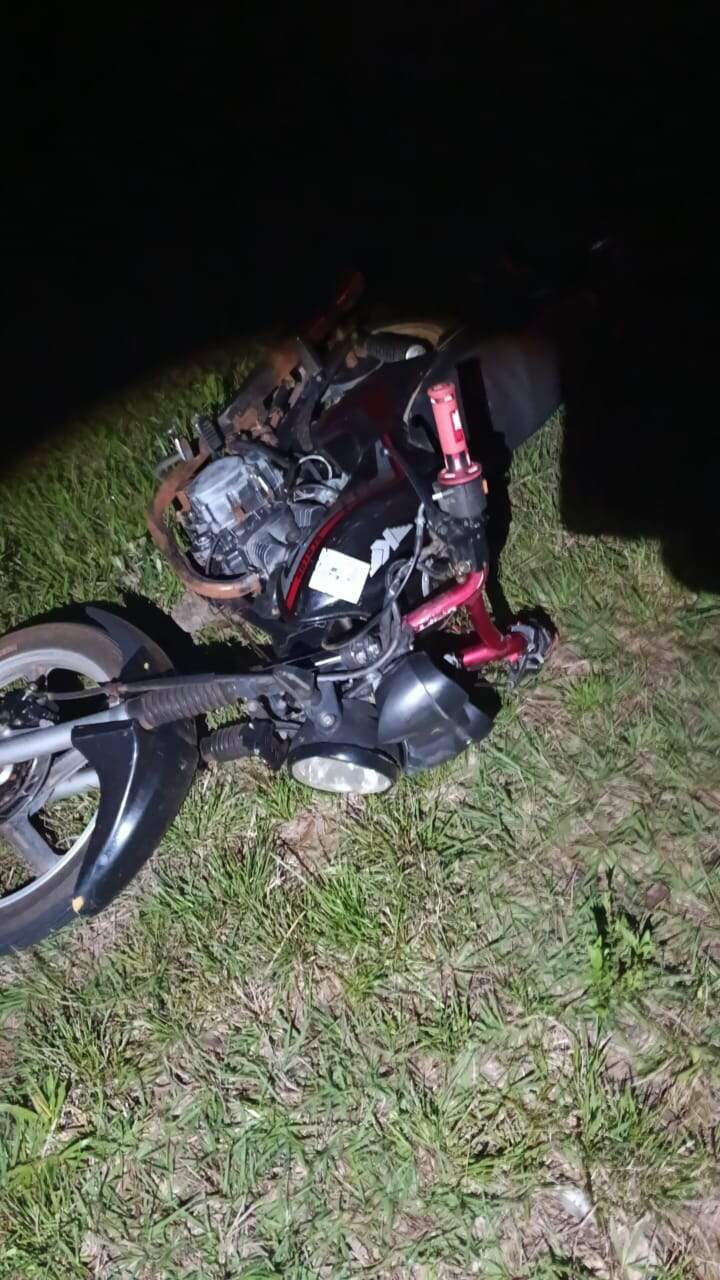 Choque fatal contra un caballo en Quyquyhó: muere un policía y el equino queda retenido