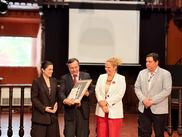 Reconocimiento Blás Garay: rinden homenaje a instituciones que preservan la historia y el patrimonio