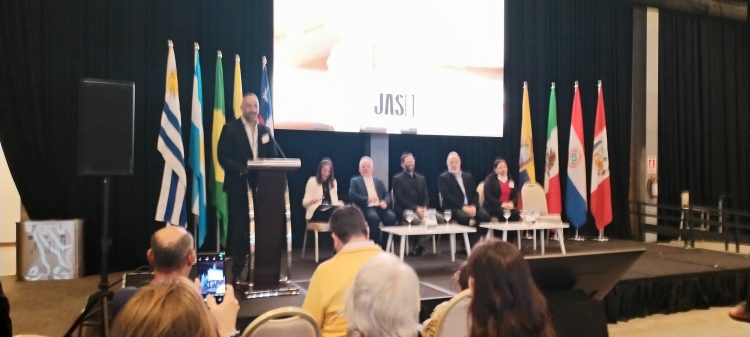 Turismo sostenible y accesible: Punta del Este abrió la EDT 2025 con foco en innovación y cooperación