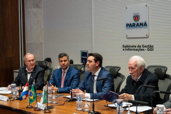 Presidente Peña destaca al cooperativismo como motor de desarrollo e invita a invertir en Paraguay