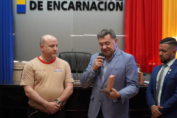 Encarnación homenajea al WRC ueno Rally del Paraguay y resalta su legado