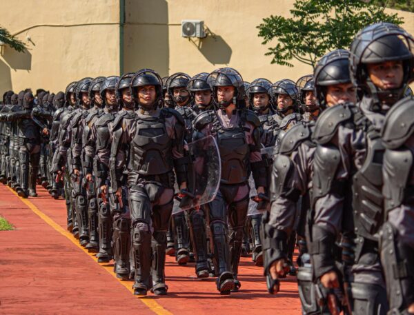 128 nuevos agentes penitenciarios se suman al servicio