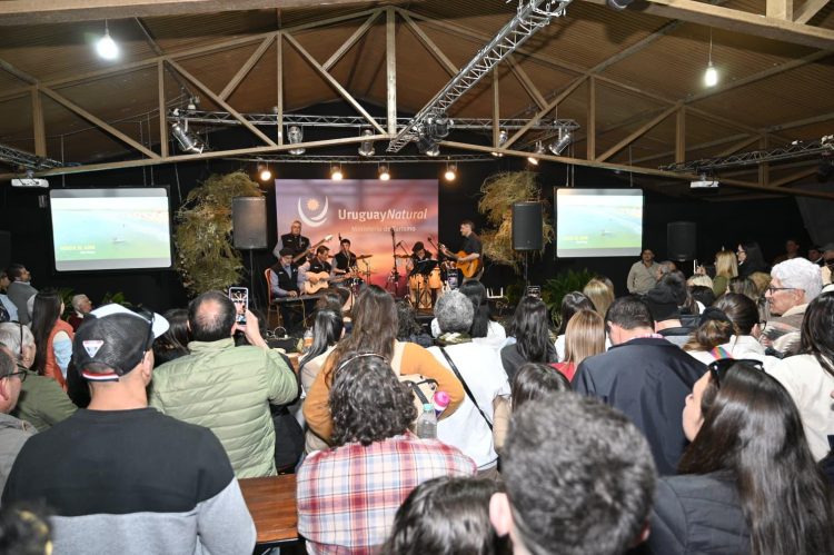 “Turista en tu país”, una invitacion a mirar Uruguay con otros ojos