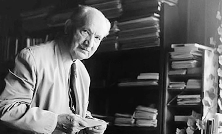 Heidegger: entre el ser y el tiempo