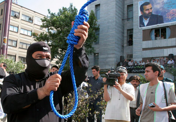 El régimen de Irán /Ahorcó a un hombre acusado de espiar para Israel