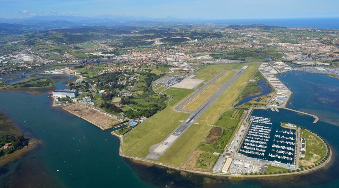 Cantabria negocia recuperar cuatro rutas perdidas y tres nuevas