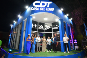 CASA DEL TENIS “INSPIRA BOLIVIA” EN LA EXPOCRUZ 2025: Un mensaje de unión, fuerza y orgullo nacional