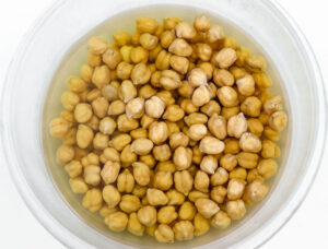 Garbanzos con langostinos