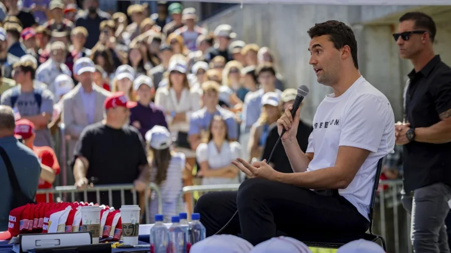 FBI publica imágenes del posible asesino de Charlie Kirk y pide colaboración ciudadana para encontrarle