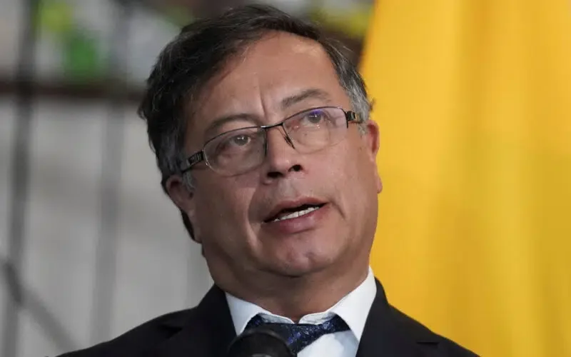 Petro insiste en que el ‘Cártel de los Soles’ no existe y que ‘El Tren de Aragua’ no es un grupo «terrorista»