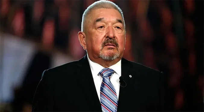 Muere a los 73 años actor de la cinta Dances with Wolves