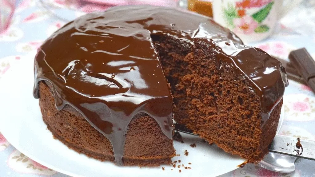 Bizcocho de Chocolate Húmedo: La Receta con Solo 4 Ingredientes