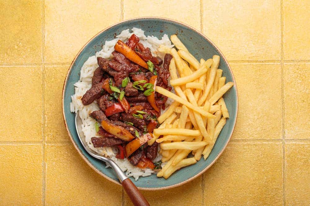 Lomo Saltado: la receta peruana para que salga perfecto Lomo Saltado: la receta peruana para que salga perfecto
