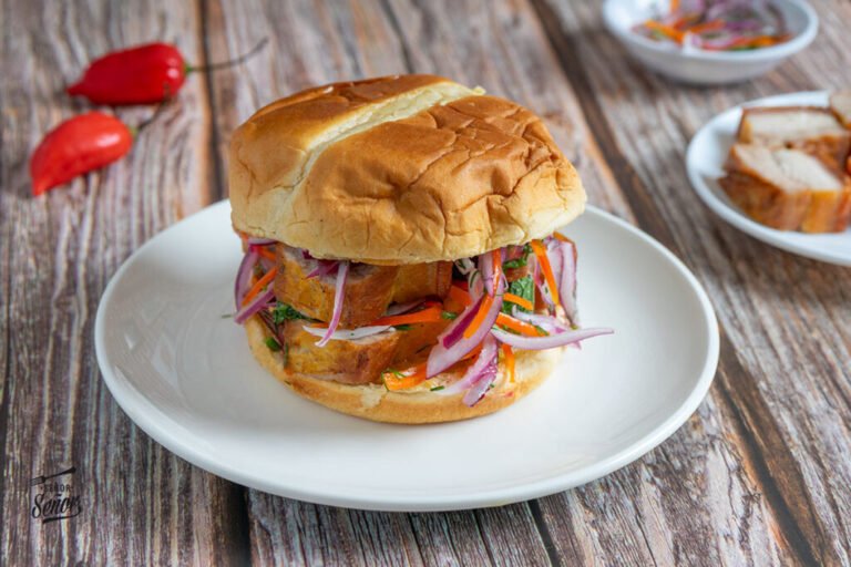 Pan con chicharrones. Receta de desayuno peruano