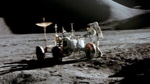 Cuántas veces se ha ido a la Luna y por qué solo la han pisado 11 aviadores militares y un geólogo en toda la historia