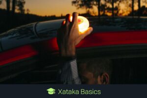 Qué mirar en una baliza V16: requisitos y cómo comprobar si la que tienes o quieres comprar te sirve