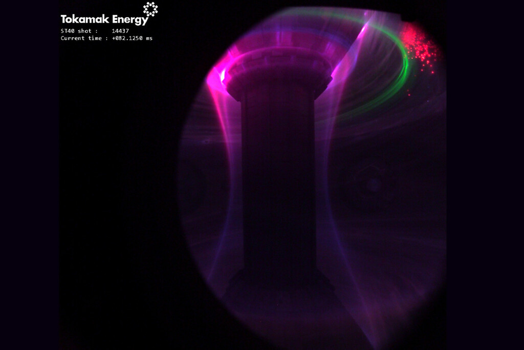 Nunca antes habíamos visto un vídeo como este: el plasma en un reactor de fusión nuclear, a color y a 16.000 fps